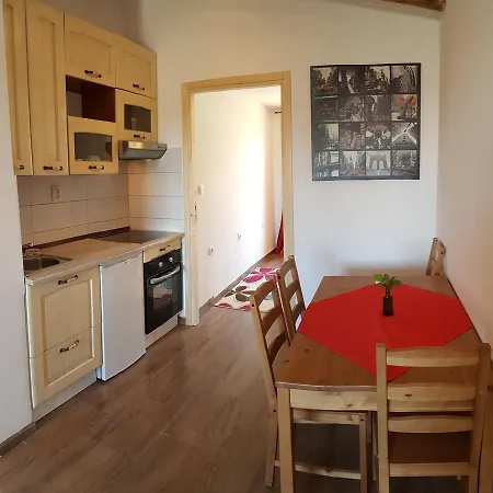 Karmen Apartamento Zadar